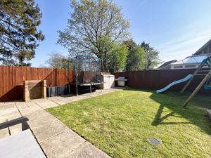 Photo 22- click for photo gallery